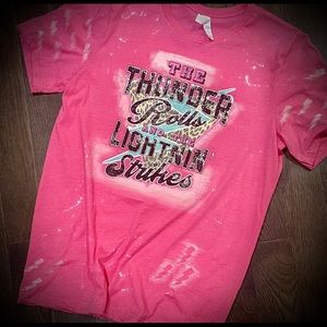 New Boutique custom bleached Bella canvas western punchy graphic tee- XL